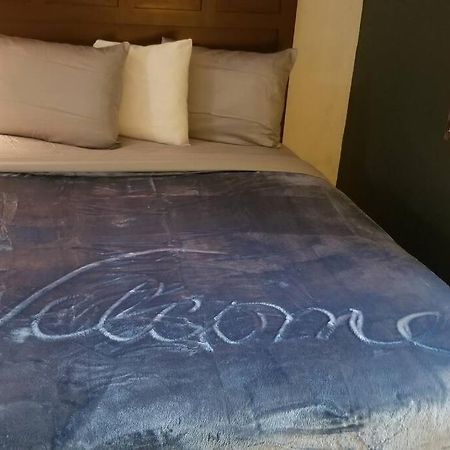 Hotel 2 Queen Beds Hotel Room 128 Booking Stillwater Exterior foto
